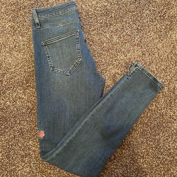 Jeans - Picture 3 of 5